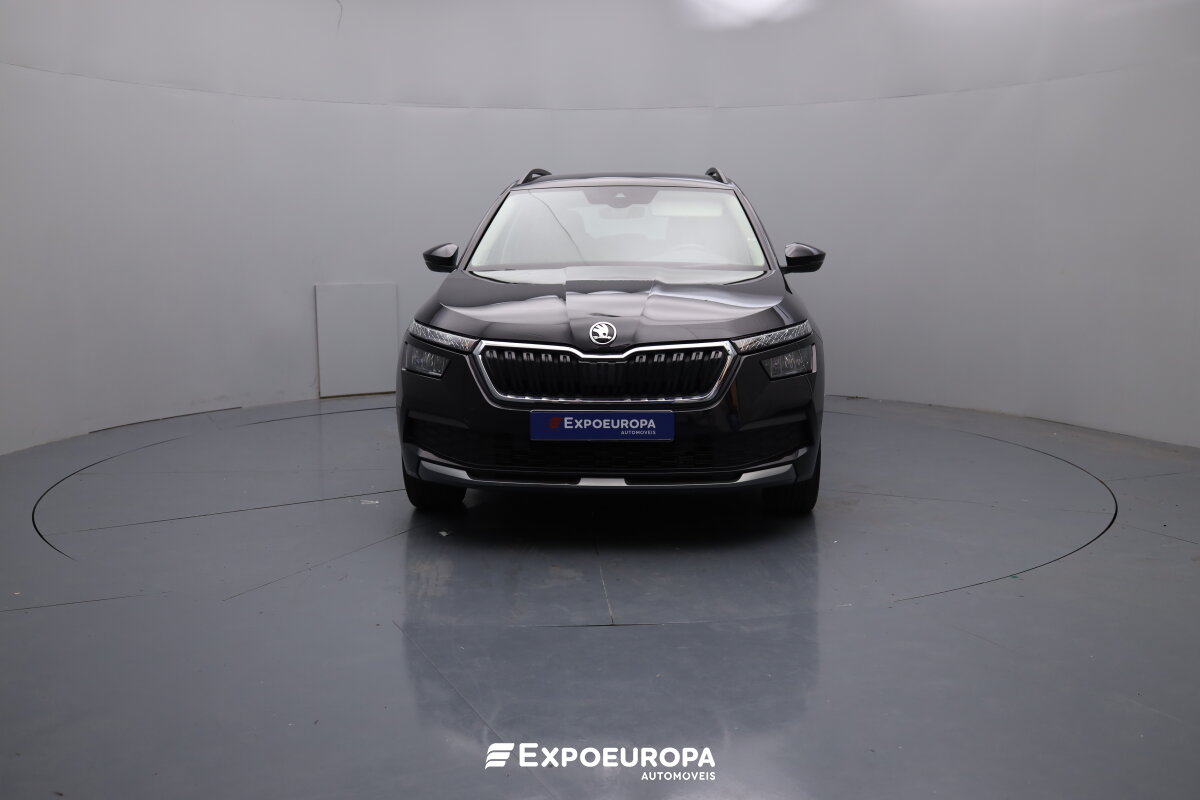 skoda-kamiq-2023-gasolina-999cc