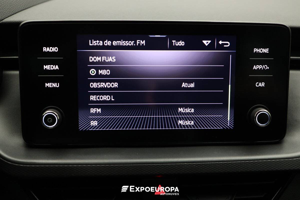 skoda-kamiq-2023-gasolina-999cc