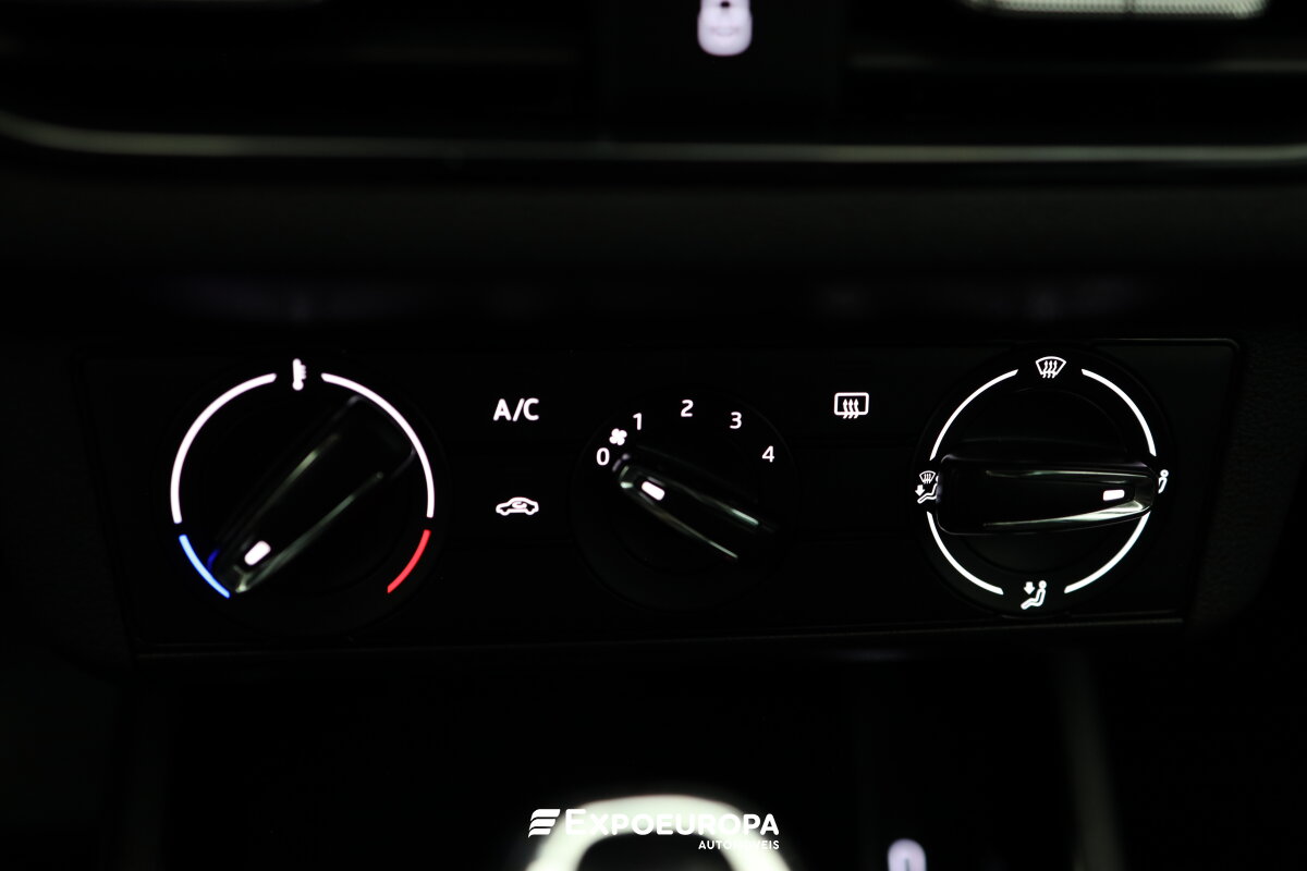 skoda-kamiq-2023-gasolina-999cc