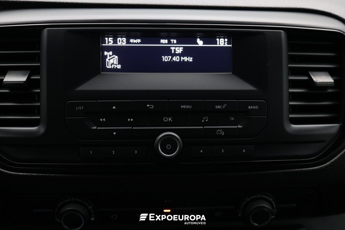 opel-vivaro-2022-diesel-1499cc