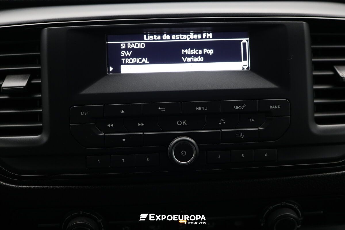 opel-vivaro-2022-diesel-1499cc