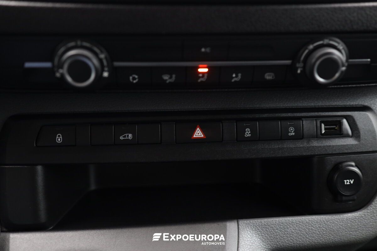 opel-vivaro-2022-diesel-1499cc