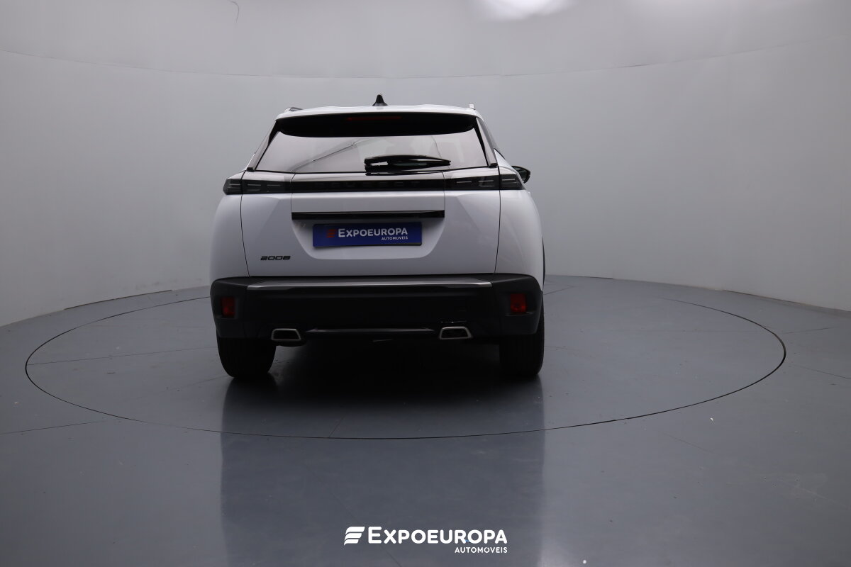peugeot-2008-2024-gasolina-1199cc