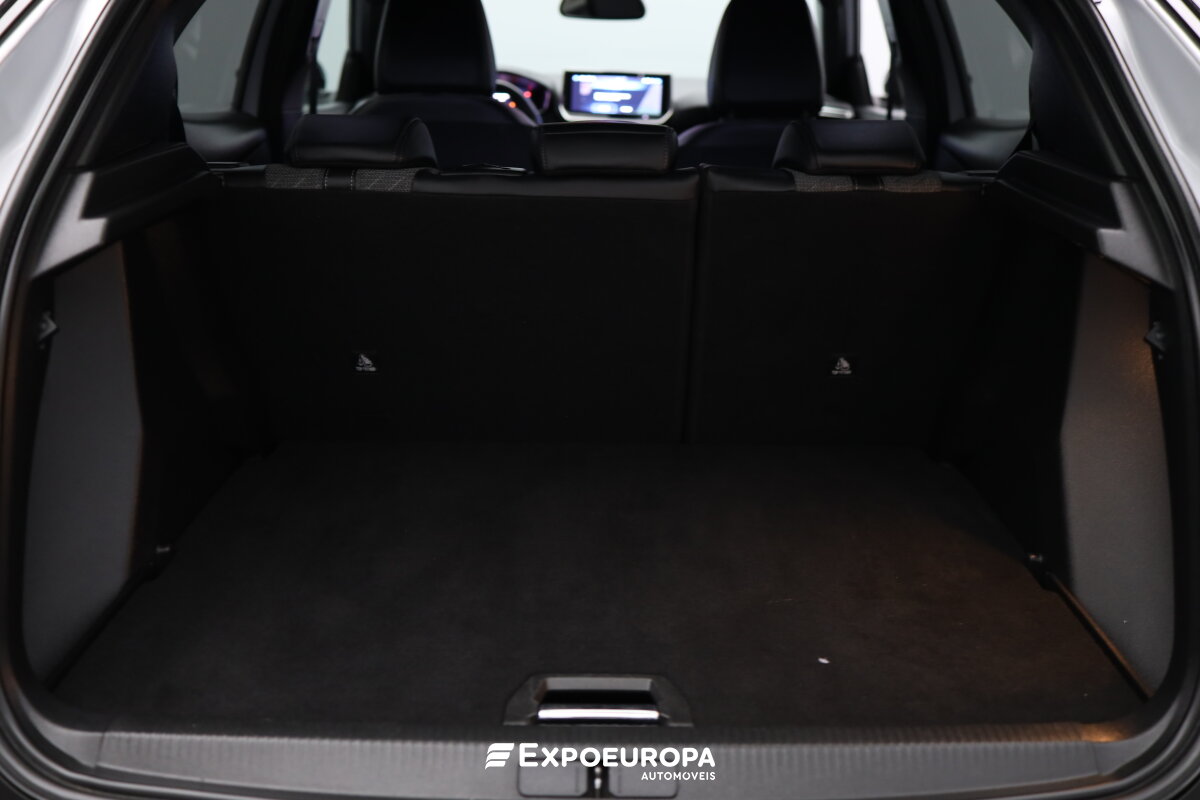 peugeot-2008-2024-gasolina-1199cc