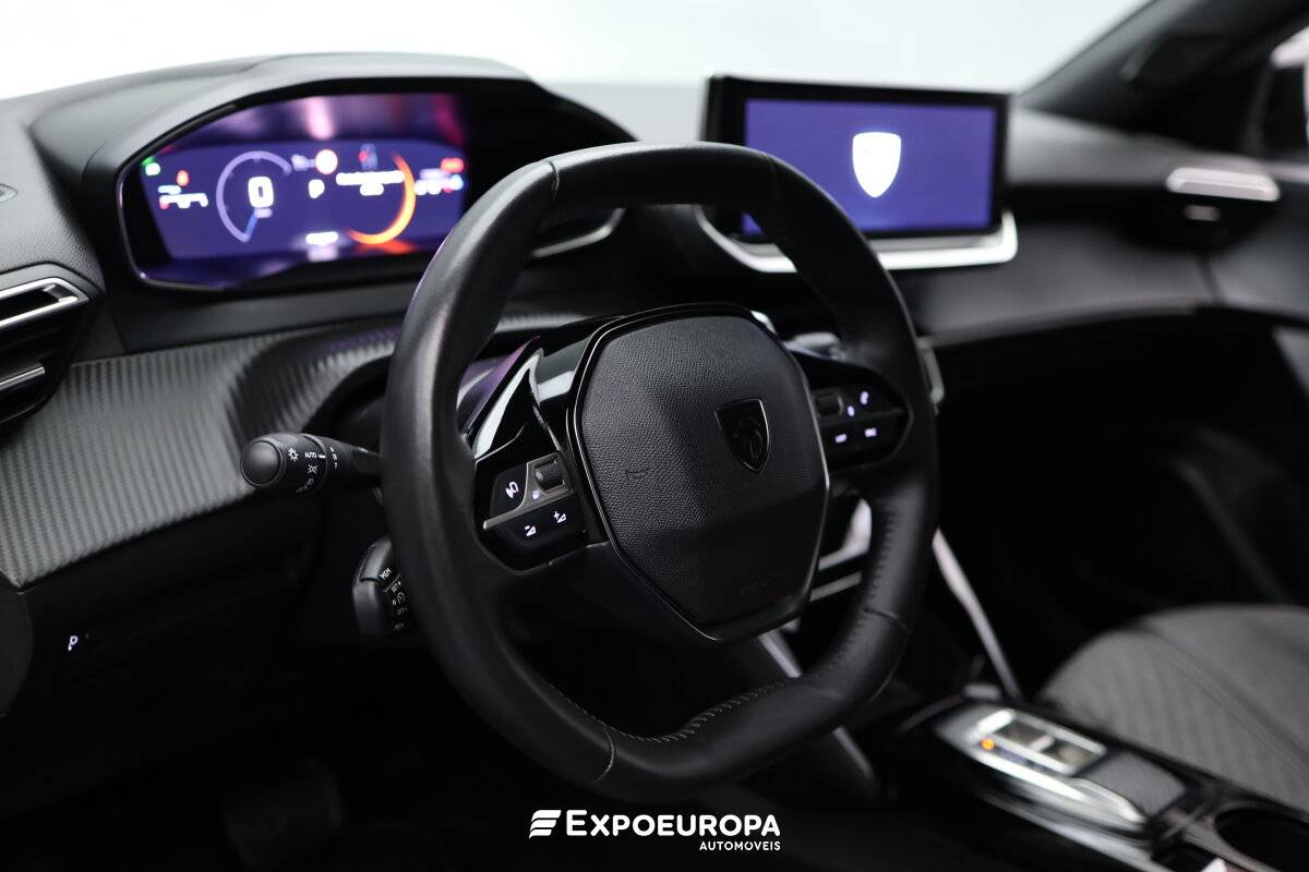 peugeot-2008-2024-gasolina-1199cc