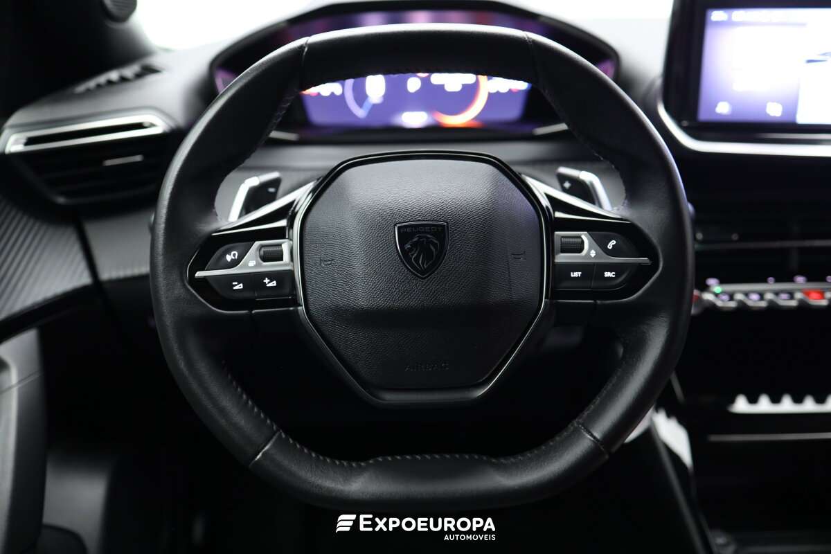 peugeot-2008-2024-gasolina-1199cc