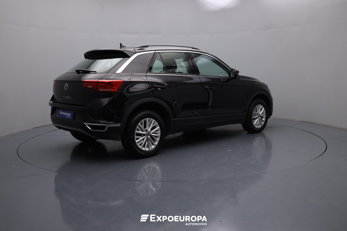 volkswagen-t-roc-2020-diesel-1598cc