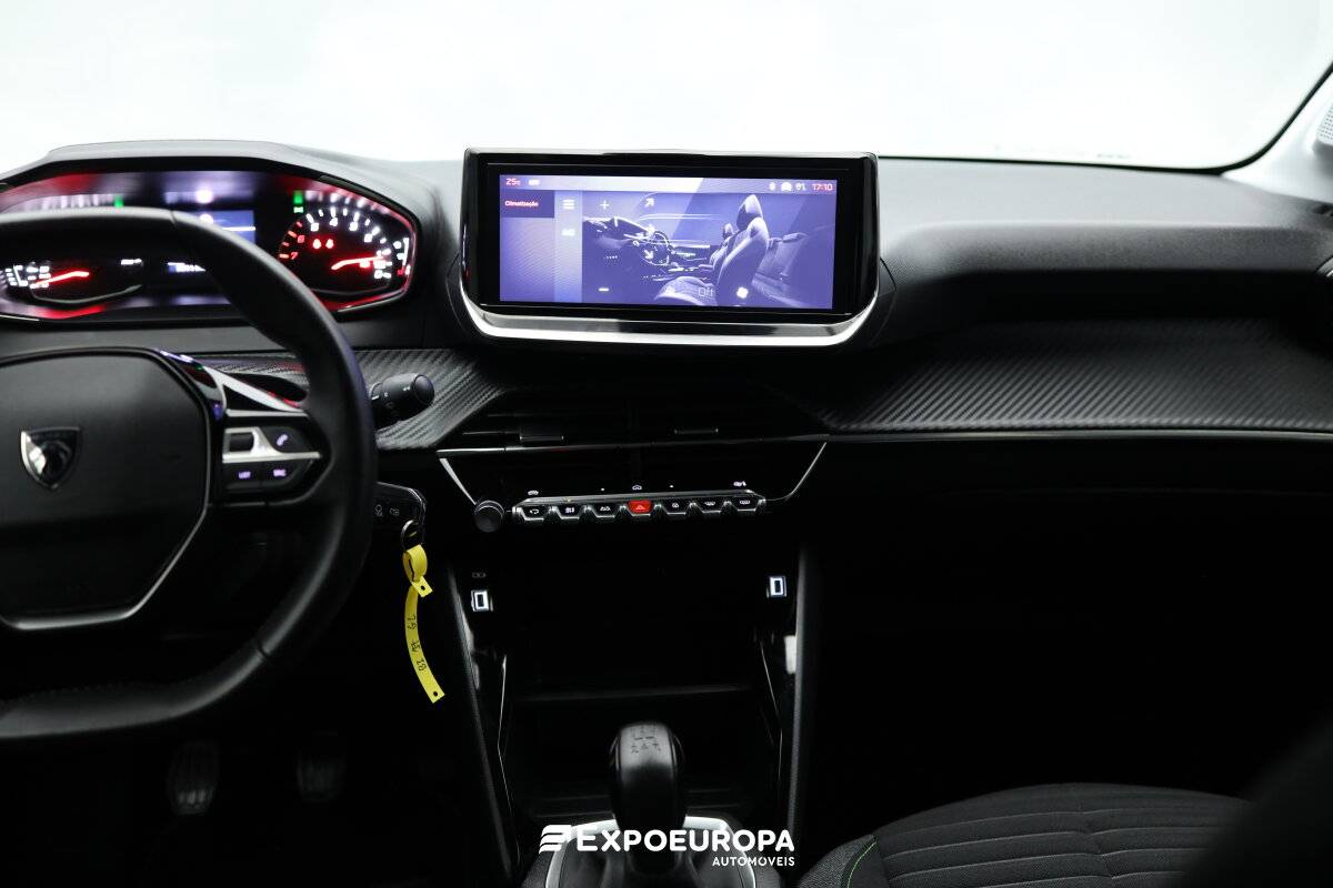 peugeot-208-2024-gasolina-1199cc
