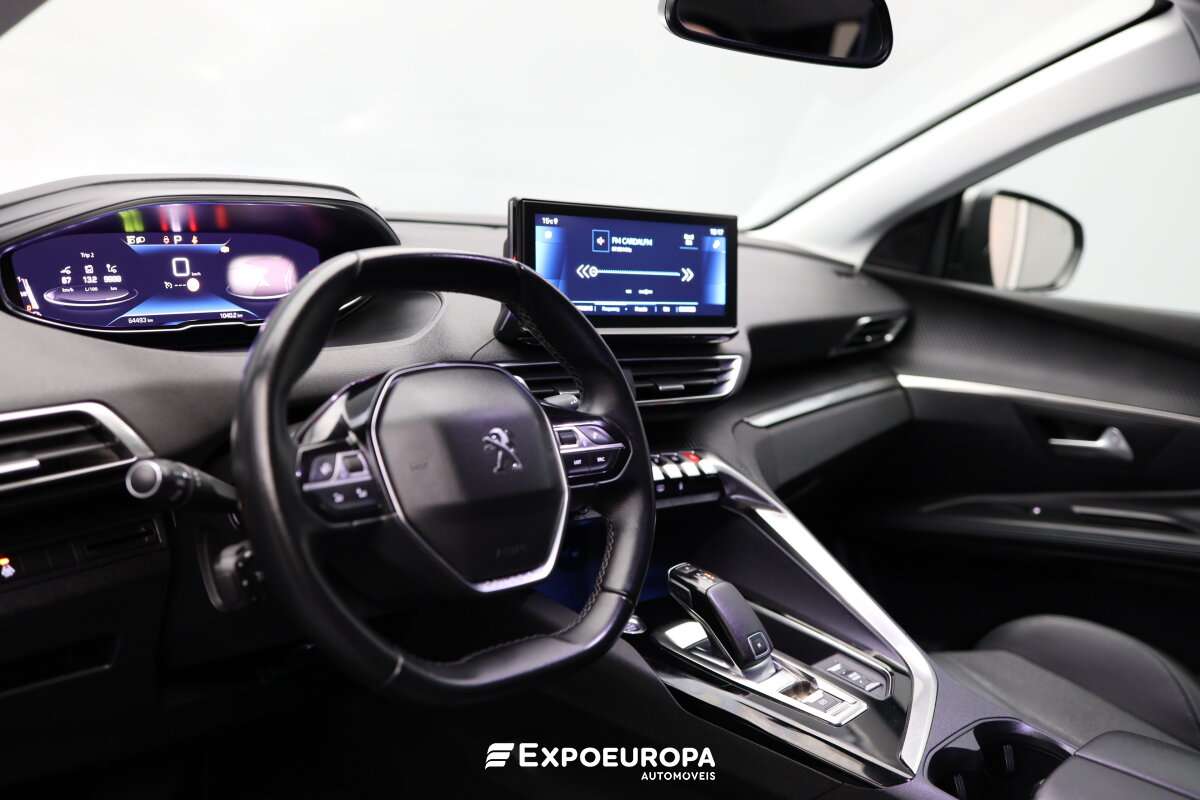 peugeot-5008-2021-gasolina-1199cc