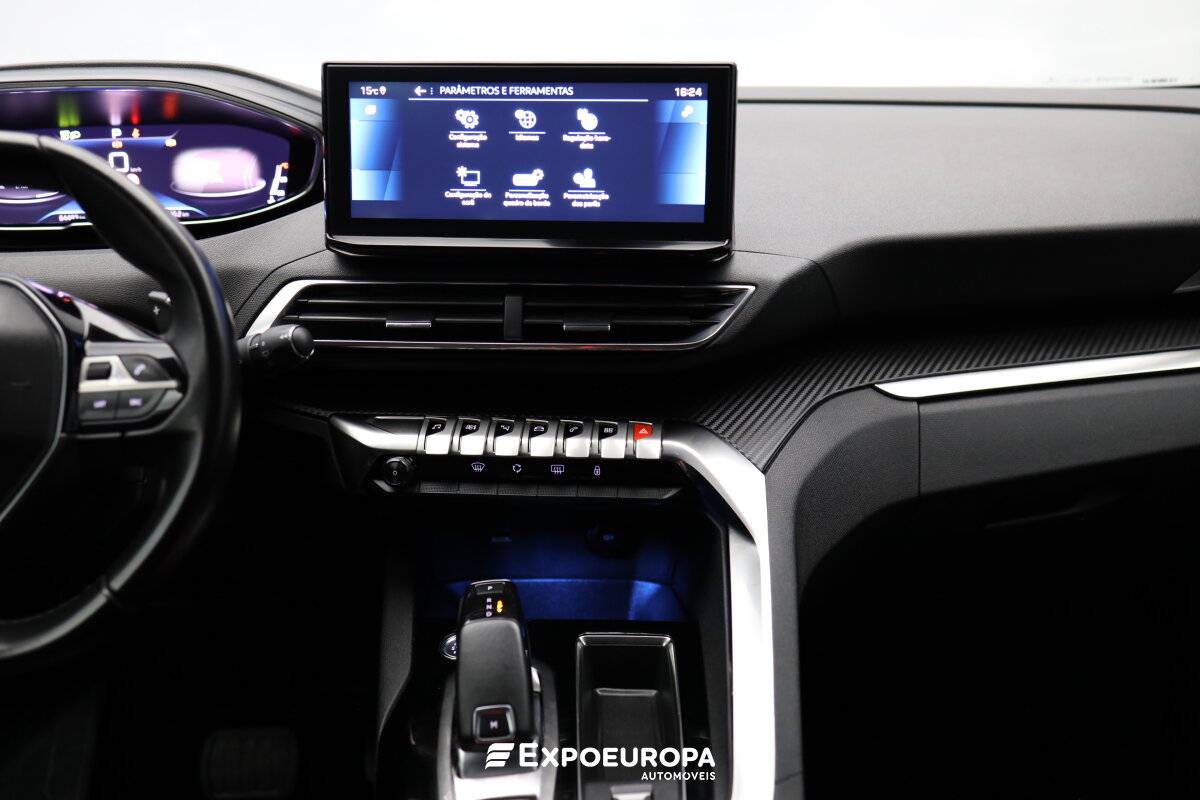 peugeot-5008-2021-gasolina-1199cc