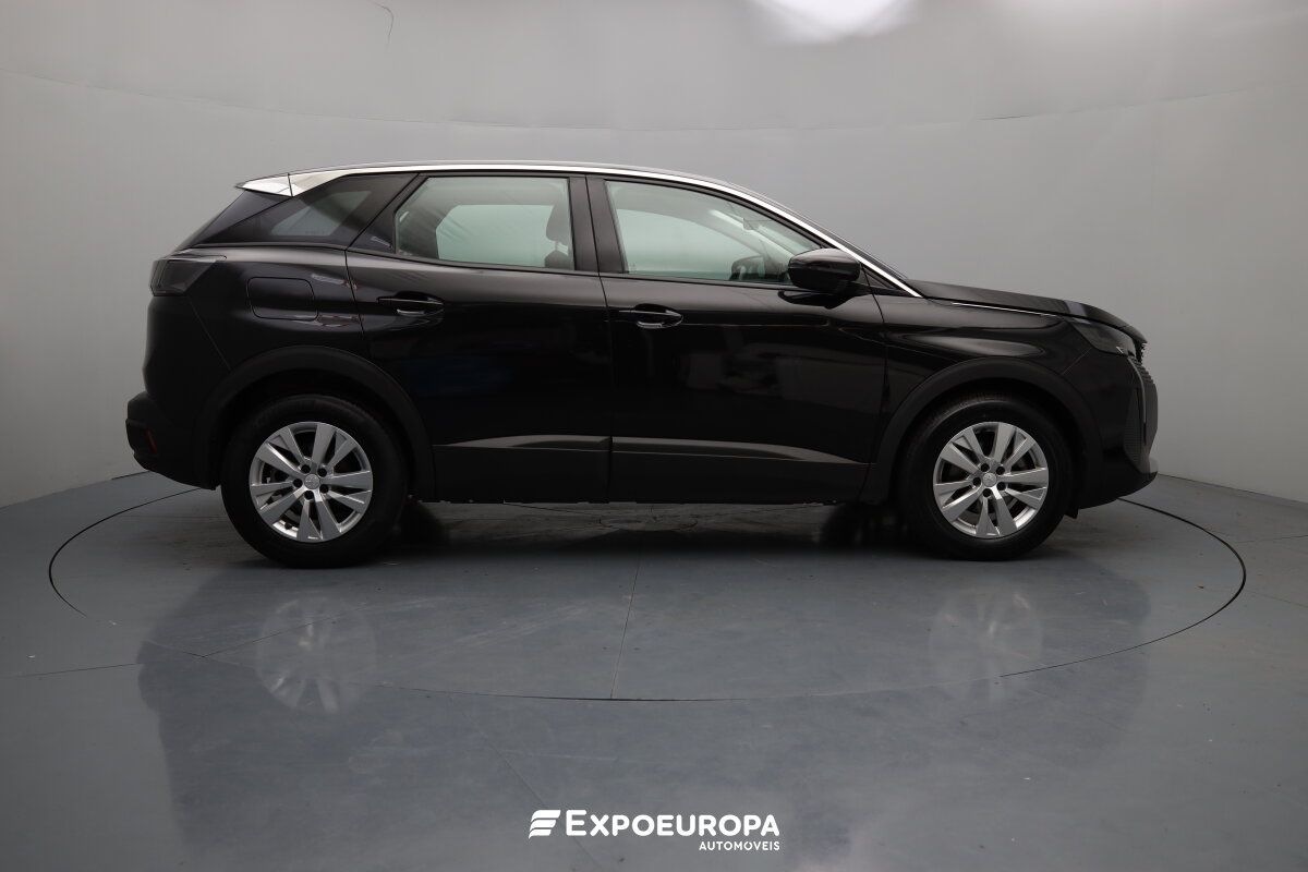 peugeot-3008-2022-diesel-1499cc