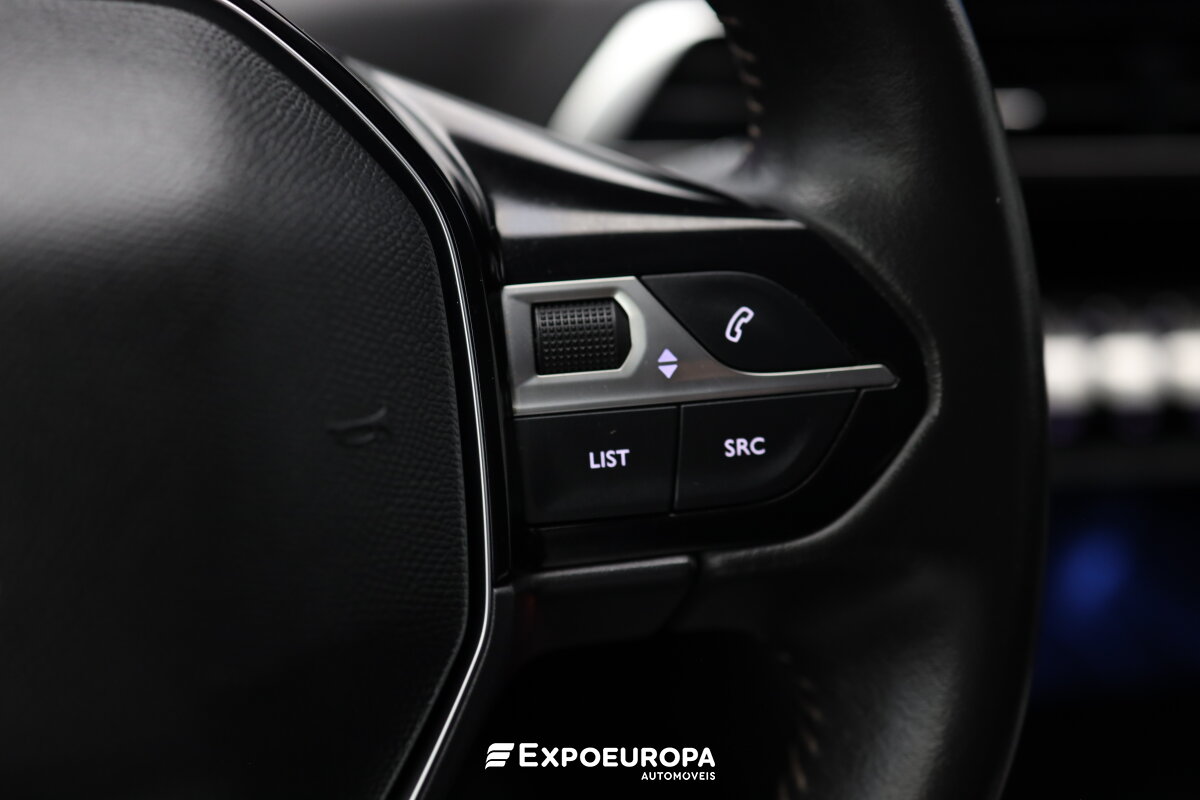 peugeot-3008-2022-diesel-1499cc