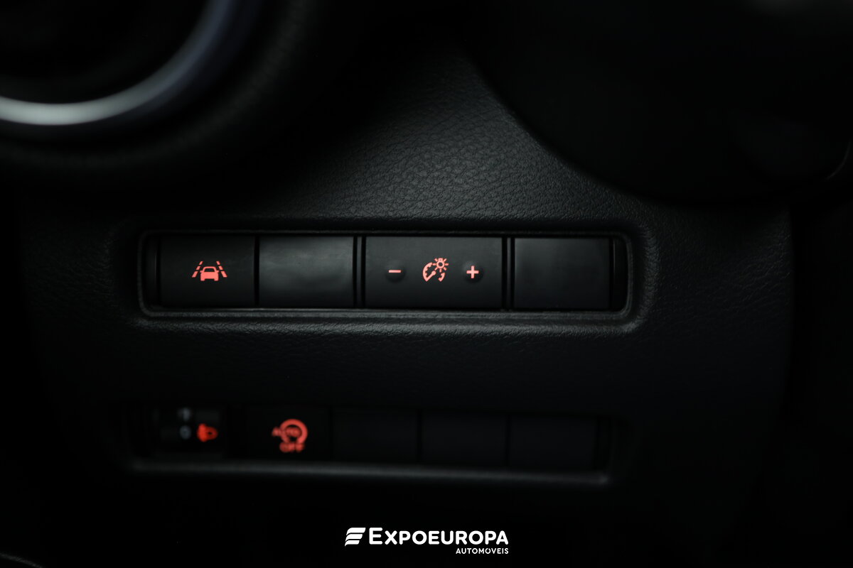 nissan-juke-2024-gasolina-999cc