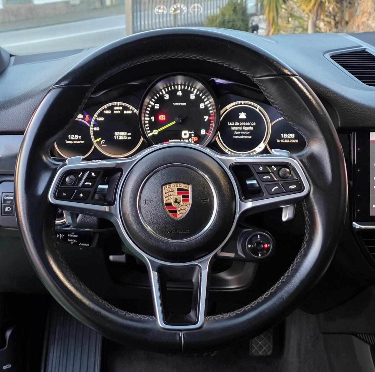 porsche-cayenne-e-hybrid-2019-gasolina-2995cc