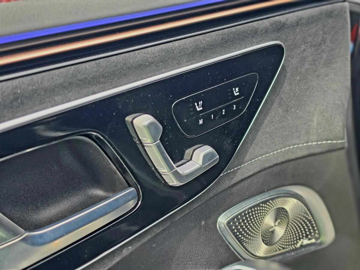 mercedes-benz-eqe-1-geracao-2024-eletrico