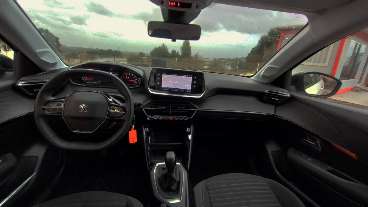 peugeot-208-2022-gasolina-1199cc