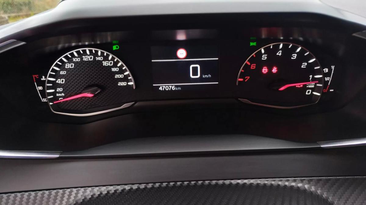 peugeot-208-2022-gasolina-1199cc