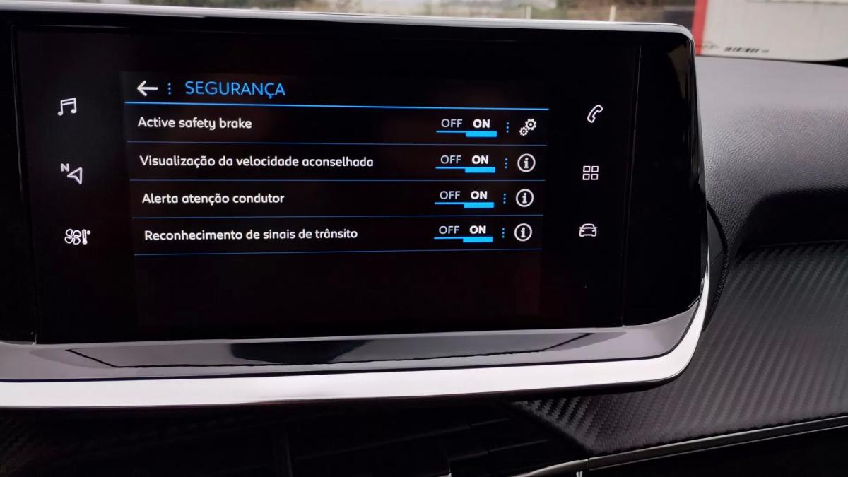 peugeot-208-2022-gasolina-1199cc