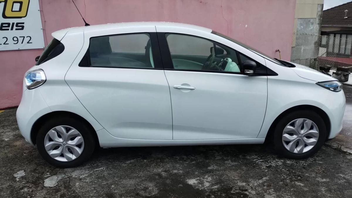 renault-zoe-2019-eletrico-200cc