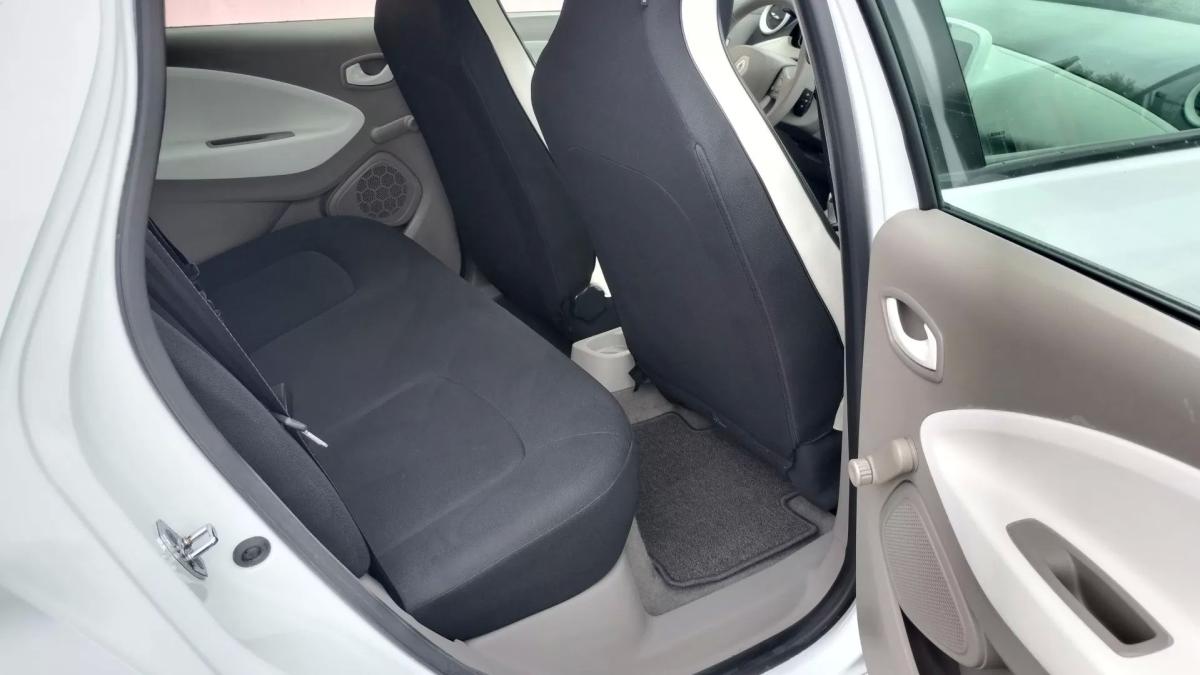 renault-zoe-2019-eletrico-200cc