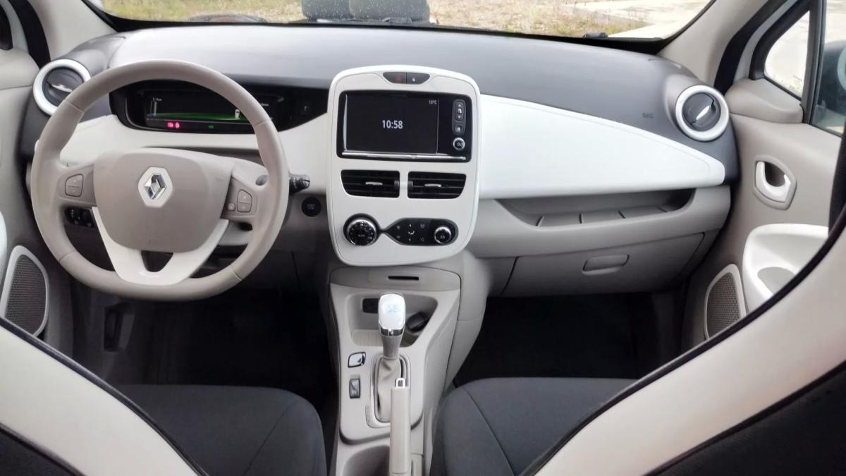 renault-zoe-2019-eletrico-200cc
