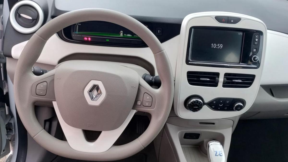 renault-zoe-2019-eletrico-200cc