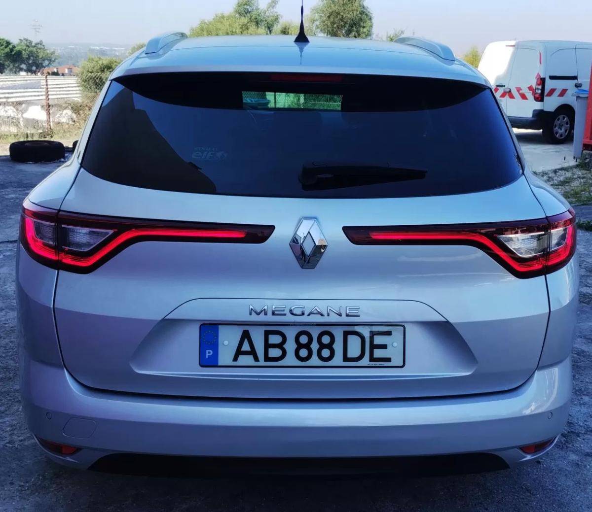 renault-megane-sport-tourer-2020-diesel-1461cc