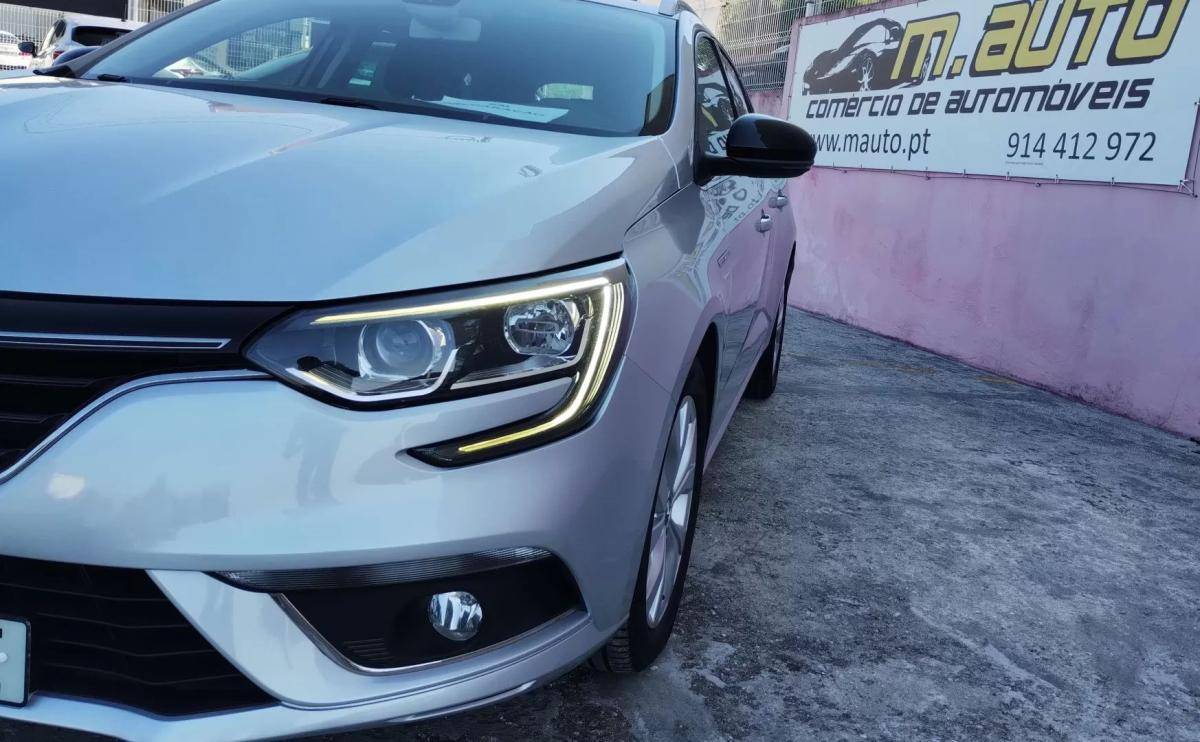 renault-megane-sport-tourer-2020-diesel-1461cc