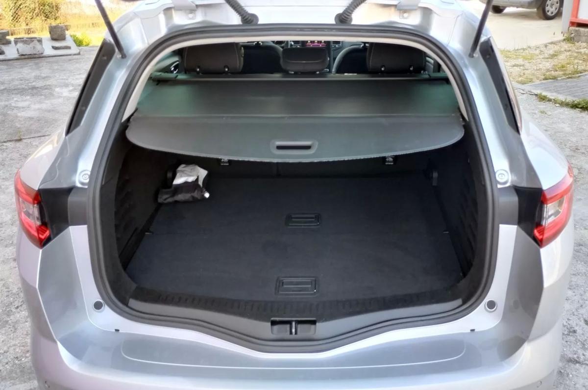 renault-megane-sport-tourer-2020-diesel-1461cc