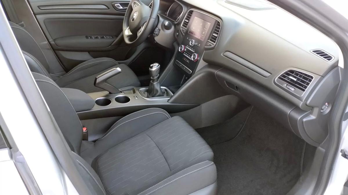 renault-megane-sport-tourer-2020-diesel-1461cc