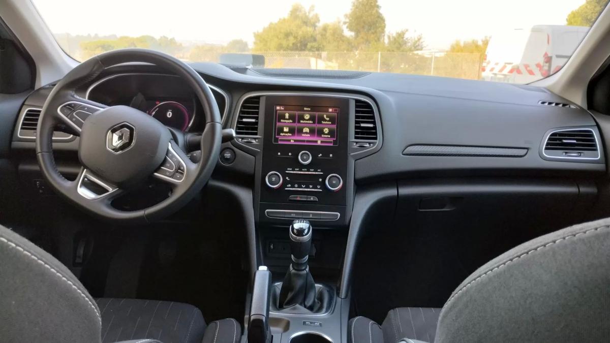 renault-megane-sport-tourer-2020-diesel-1461cc