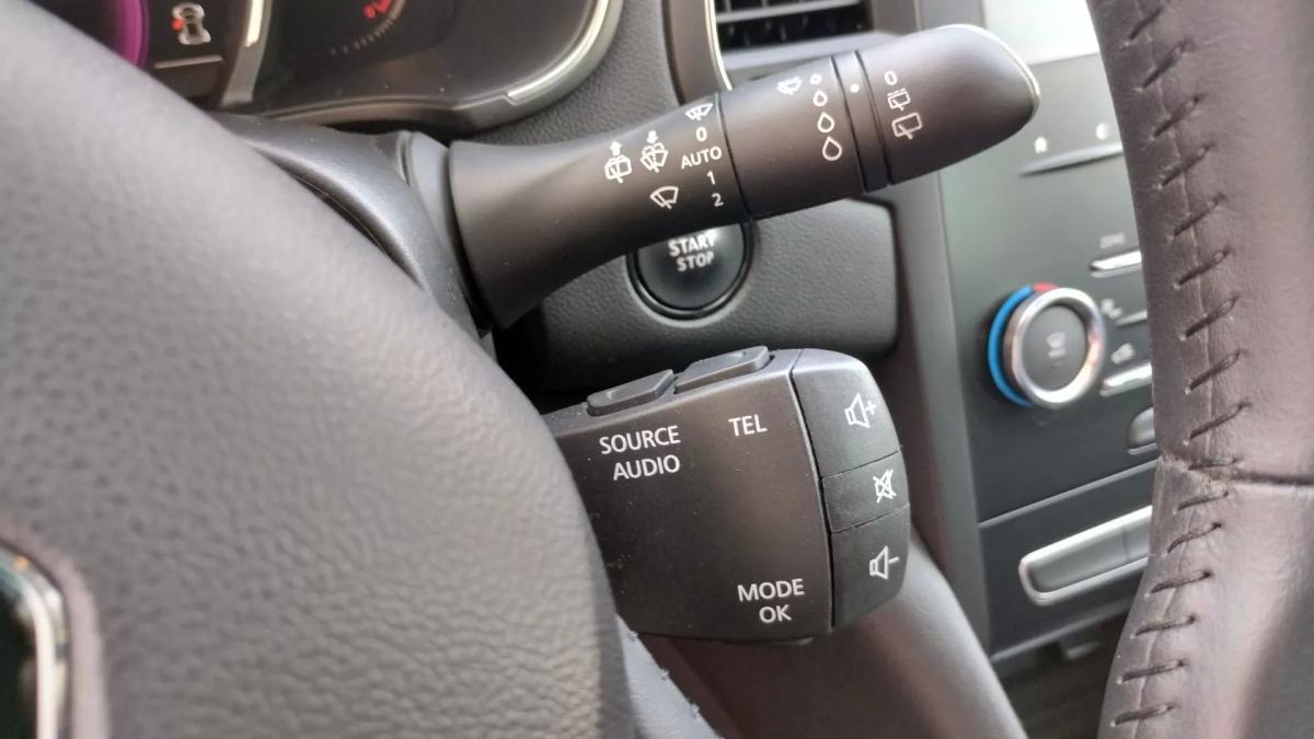 renault-megane-sport-tourer-2020-diesel-1461cc