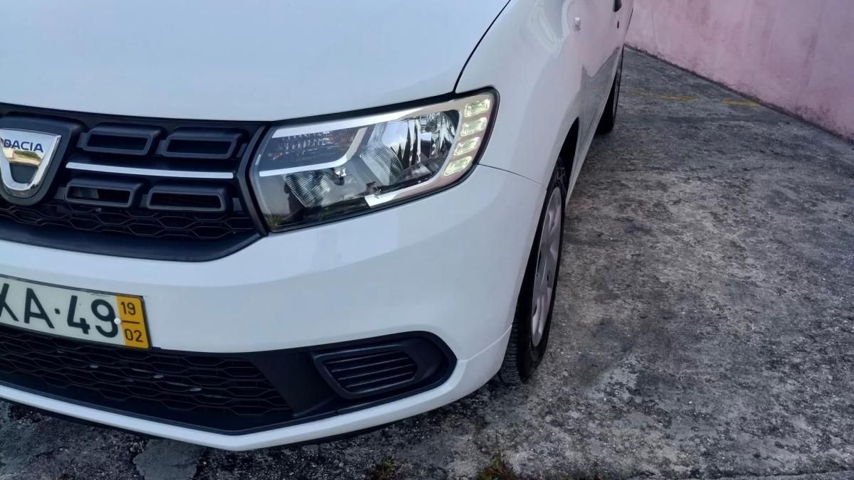 dacia-sandero-2019-gasolina-999cc