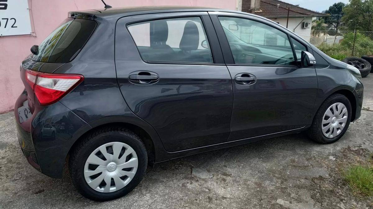 toyota-yaris-2018-gasolina-998cc