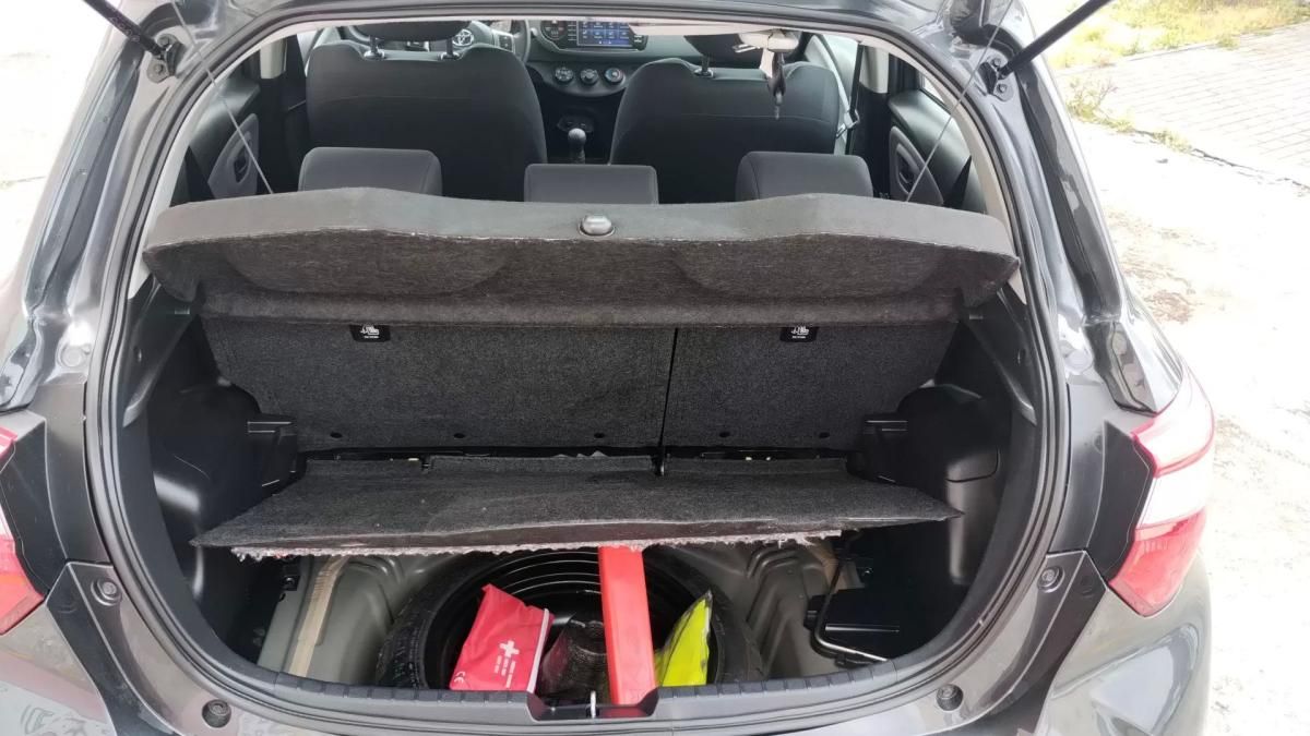 toyota-yaris-2018-gasolina-998cc