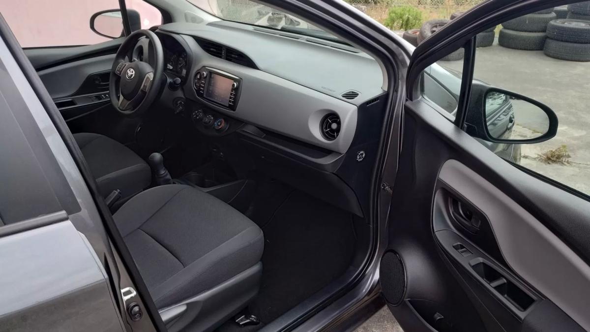 toyota-yaris-2018-gasolina-998cc