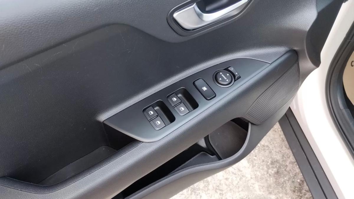 kia-stonic-2022-gasolina-998cc