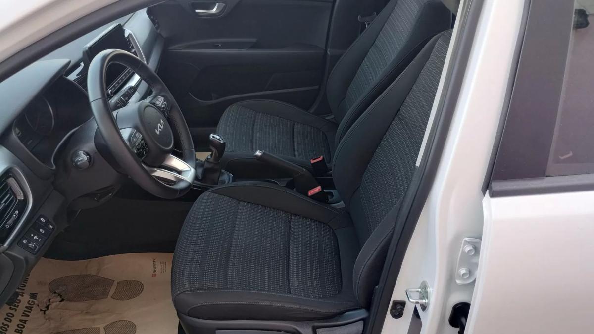 kia-stonic-2022-gasolina-998cc