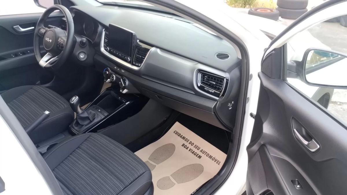 kia-stonic-2022-gasolina-998cc