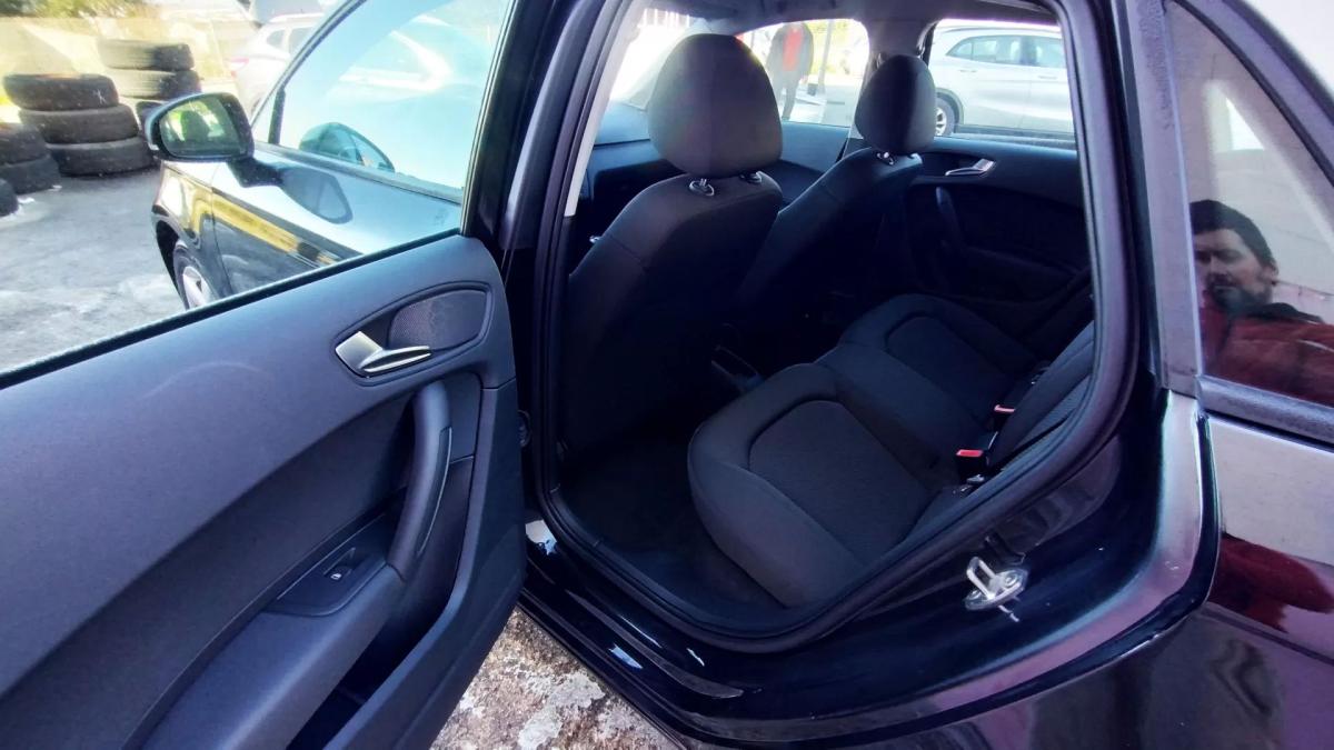 audi-a1-sportback-2014-diesel-1598cc