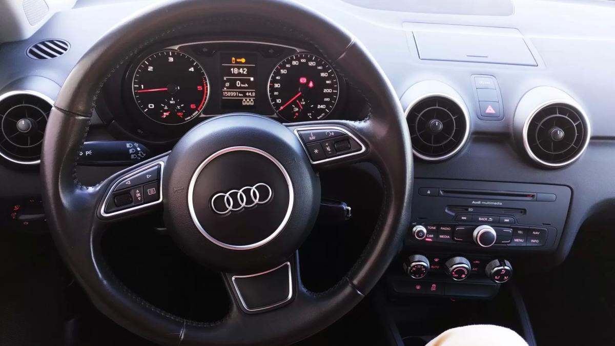 audi-a1-sportback-2014-diesel-1598cc