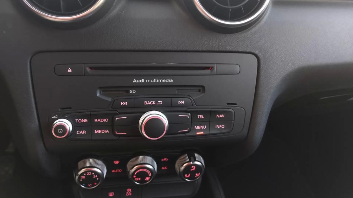 audi-a1-sportback-2014-diesel-1598cc
