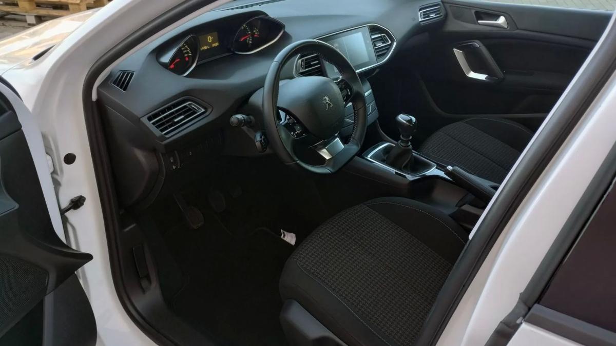 peugeot-308-2019-diesel-1499cc