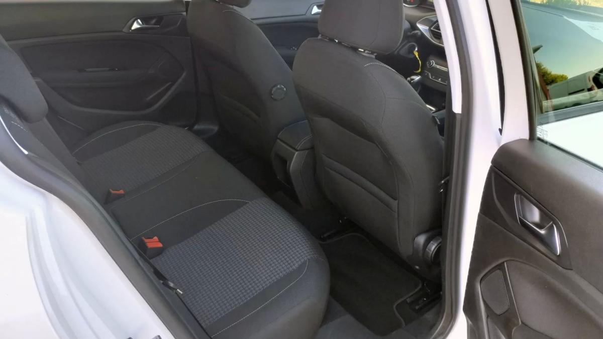 peugeot-308-2019-diesel-1499cc