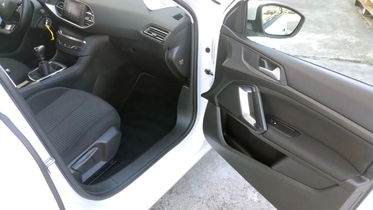 peugeot-308-2019-diesel-1499cc