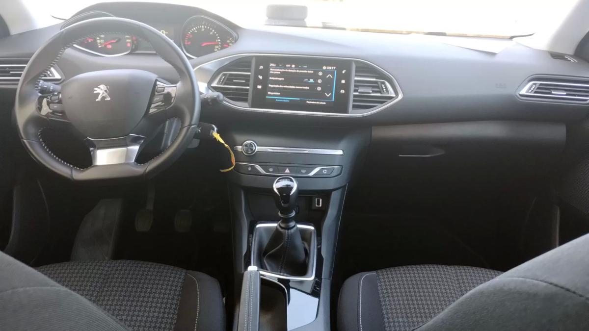 peugeot-308-2019-diesel-1499cc