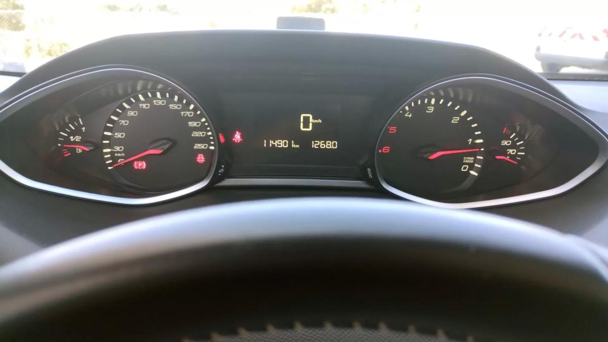 peugeot-308-2019-diesel-1499cc