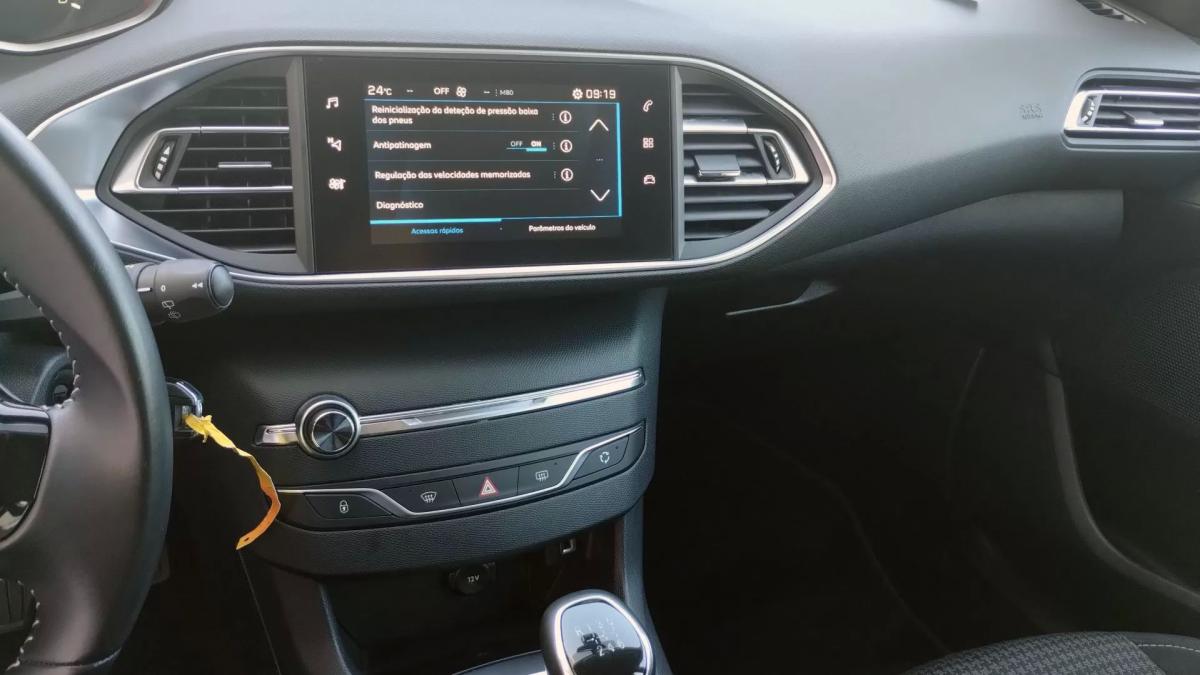 peugeot-308-2019-diesel-1499cc