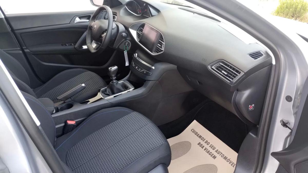 peugeot-308-sw-2020-diesel-1499cc