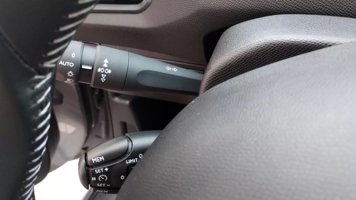 peugeot-308-sw-2020-diesel-1499cc
